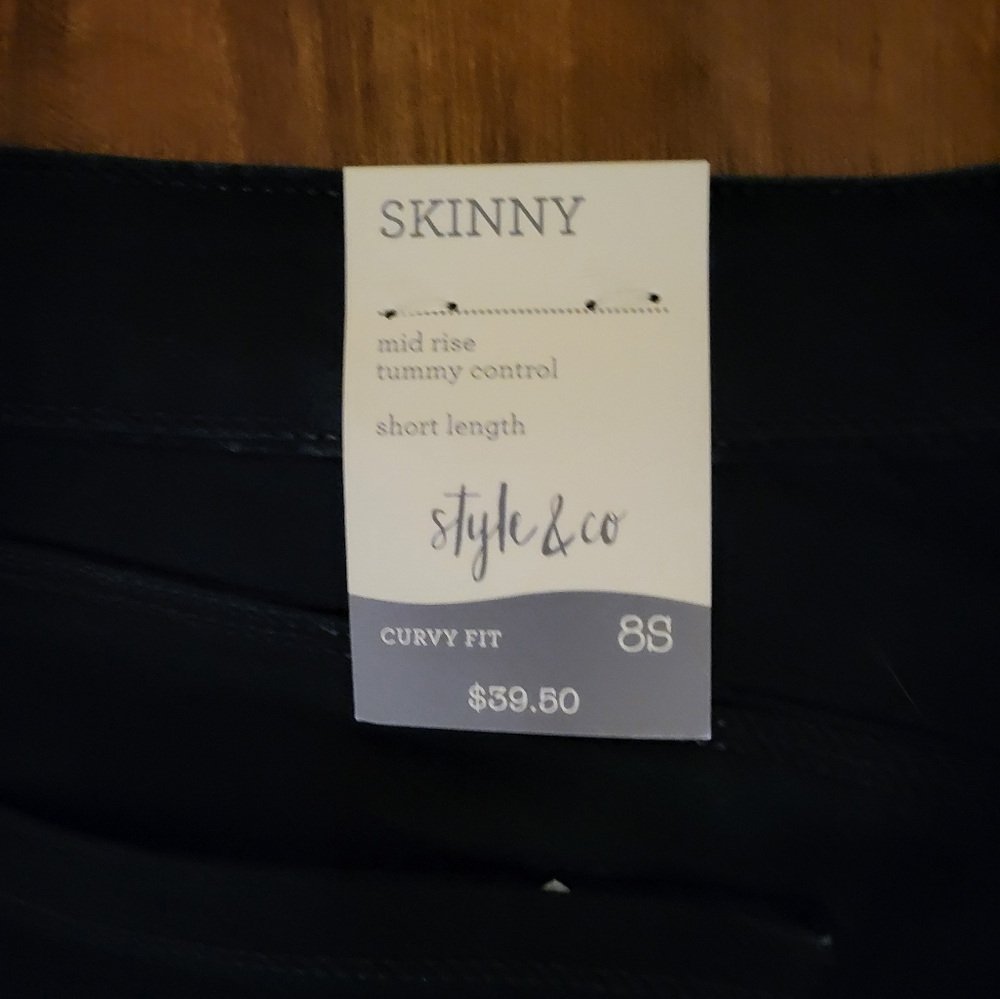 New with tags, black denim jeans from Macy's size 8 S curvy skinny